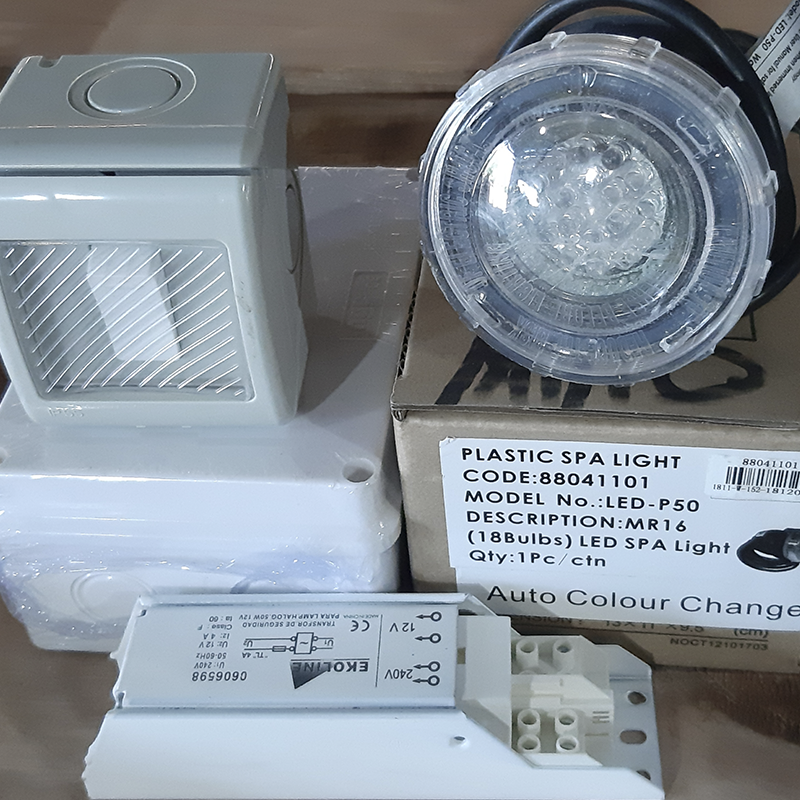 Foco led multicolor con transformador, interruptor hidrobox